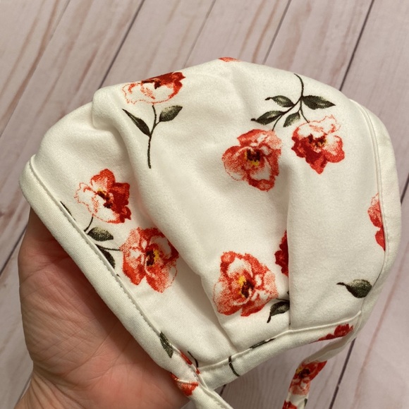 Floral mask👗🛍 - Picture 2 of 3